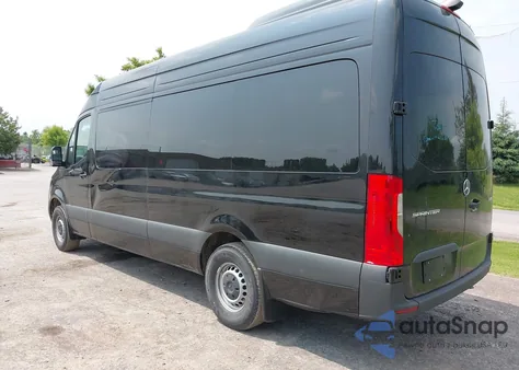 2025 Mercedes-Benz Sprinter 2500 High Roof 4-Cyl Diesel из США, поврежденный, VIN W1Z4KGHY2ST213362
